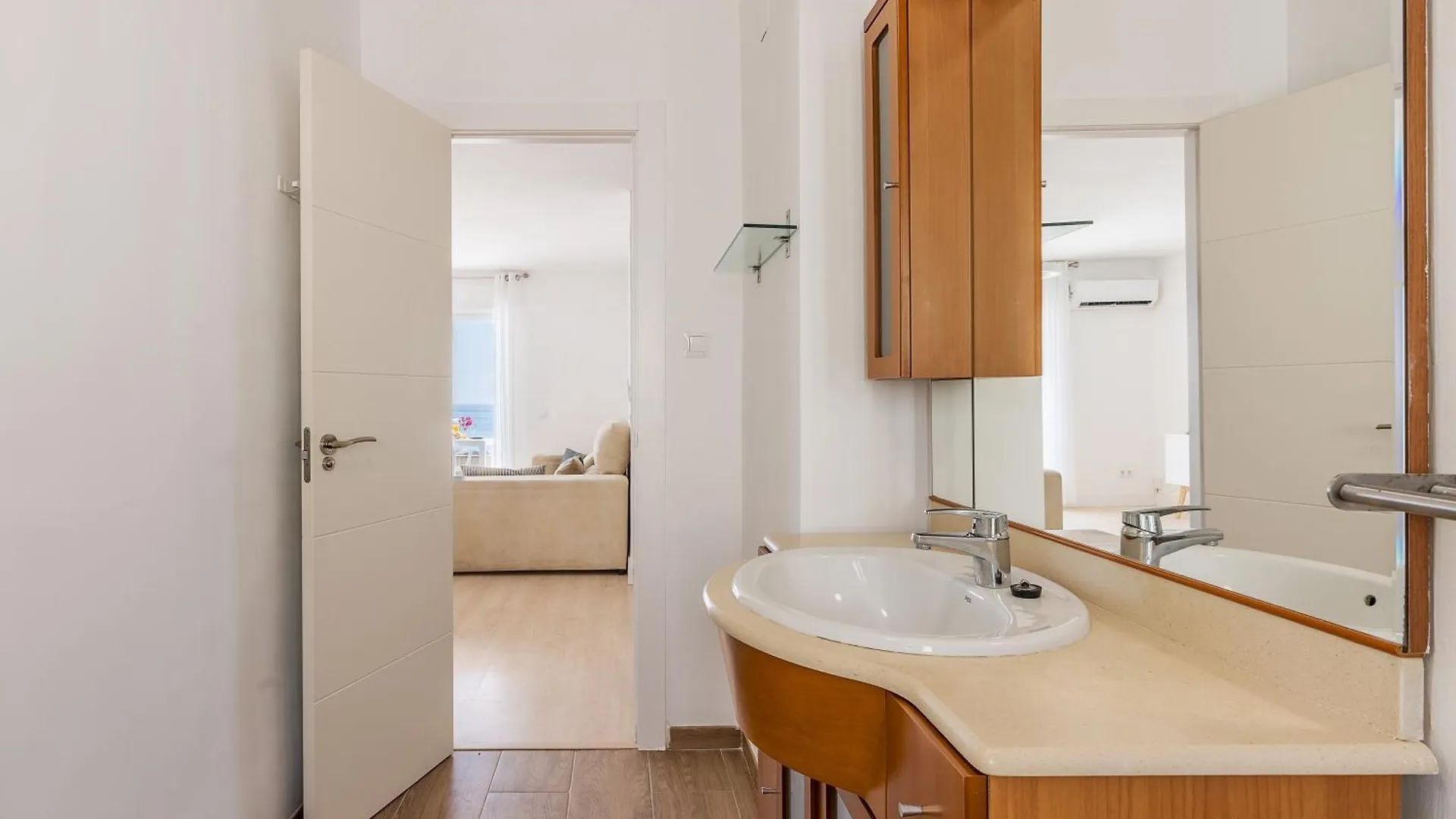 Apartmán Primera Linea De Playa La Herradura Almuñécar