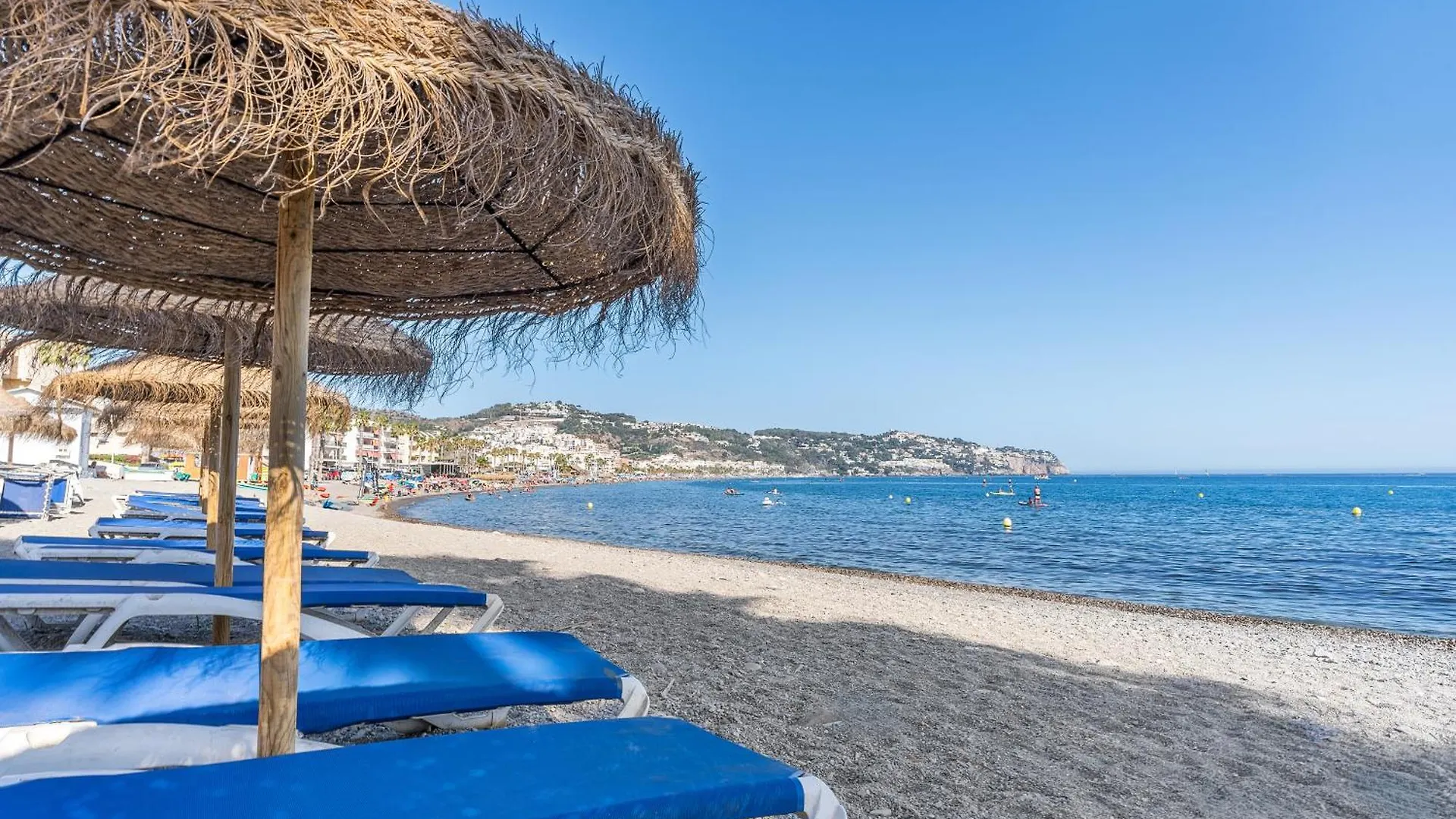 Primera Linea De Playa La Herradura Almuñécar